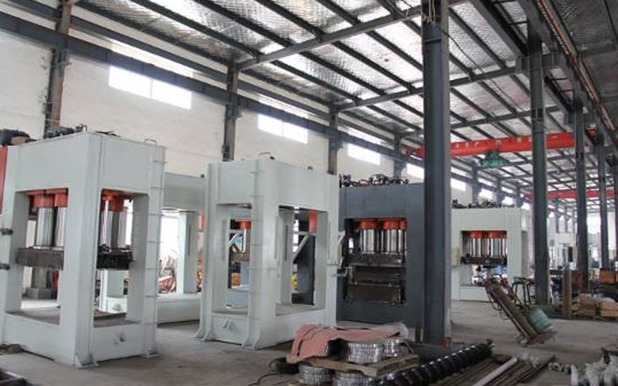 Fumigation Free Pallet Machine