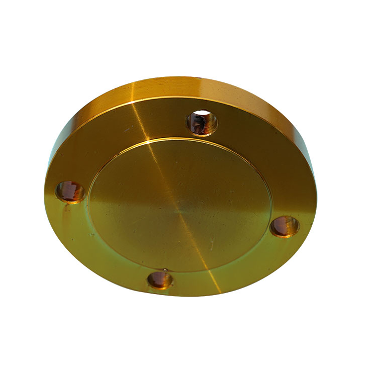 What are the different types of blind flanges available