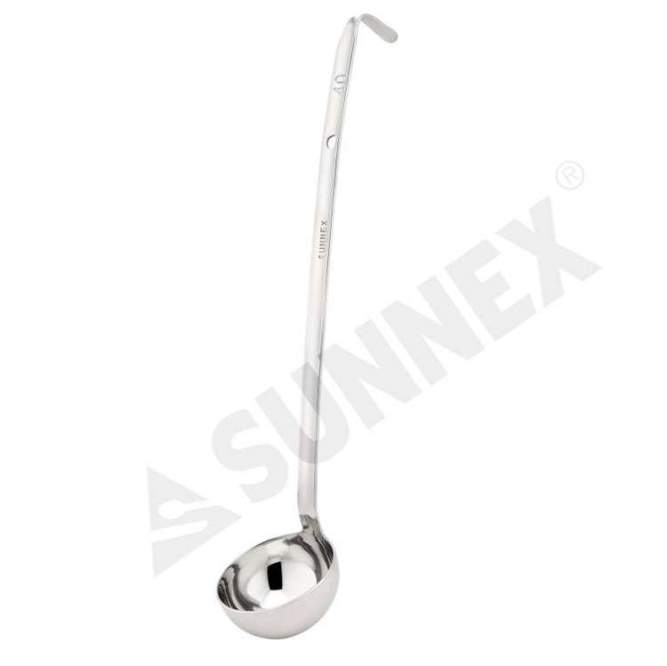 Exploring the Ergonomic Design of the M462 Series Stainless Steel Professional Soup Ladle Handle