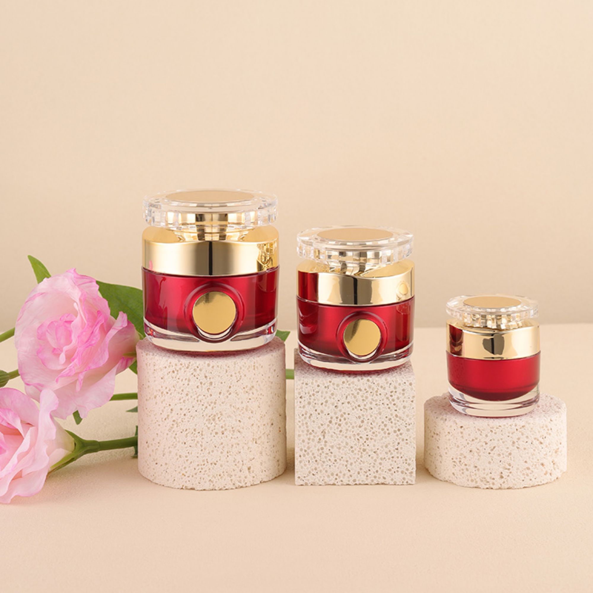 Custom Cosmetic Bottles: Design Your Signature Look